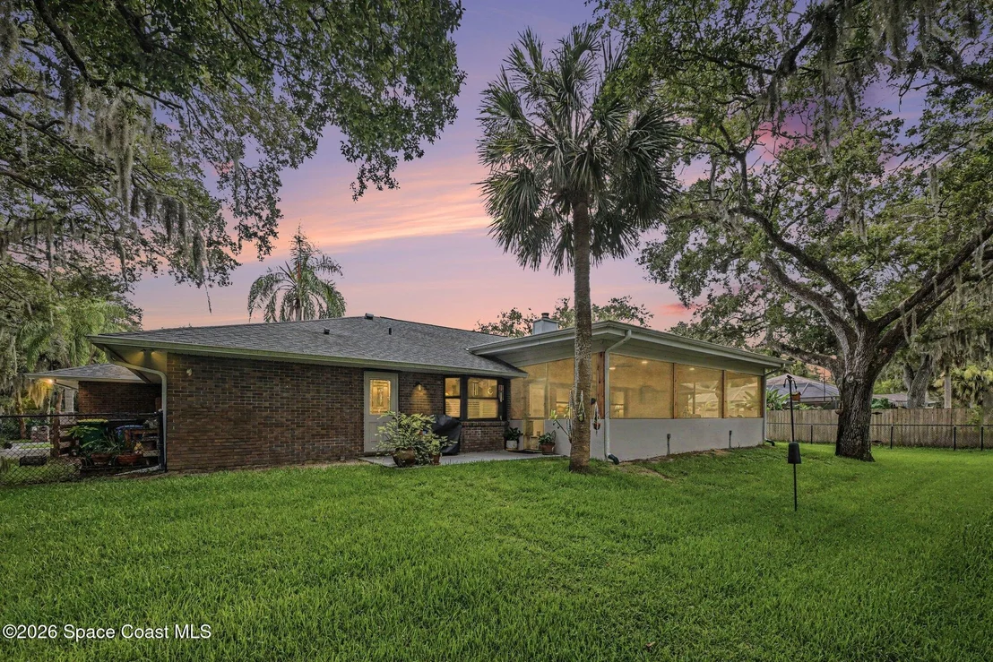 Photo of 1810 Whispering Oaks Circle
