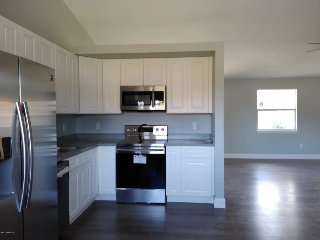 Photo of 1194 Cotton Road NE