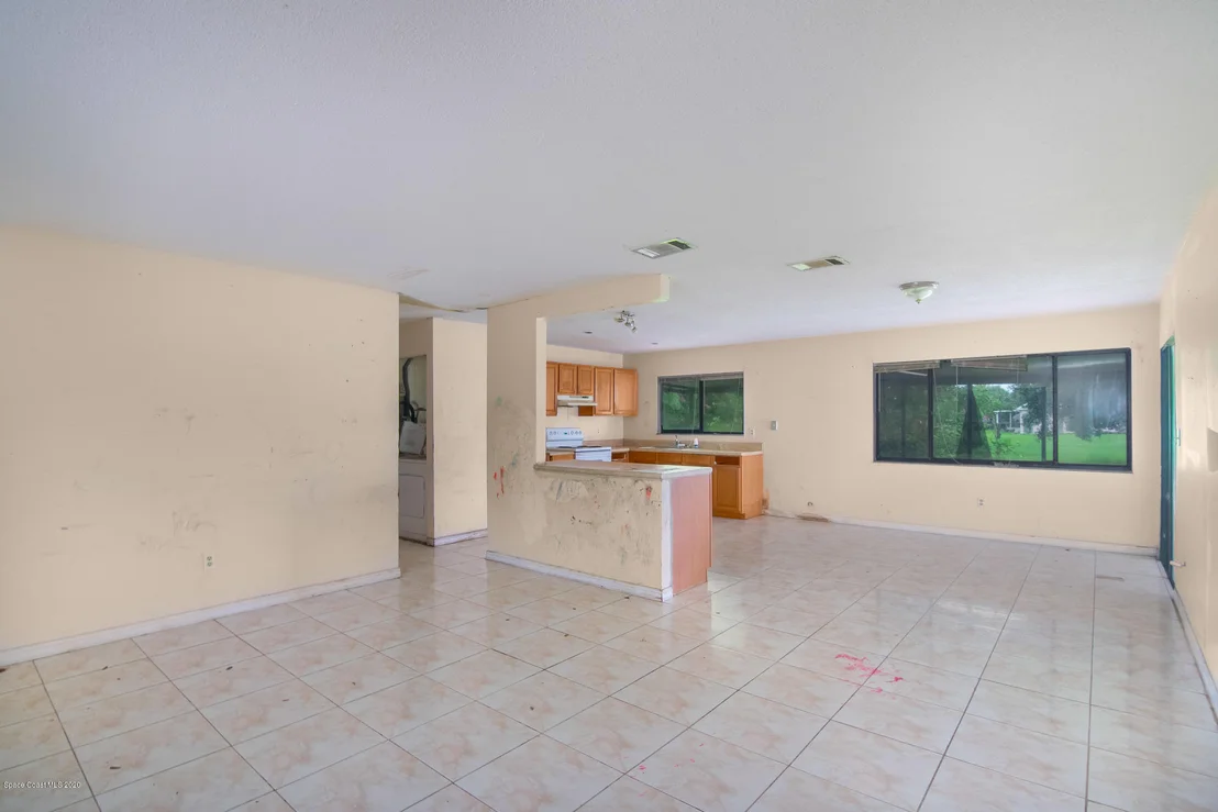 Photo of 1538 Creel Road NE