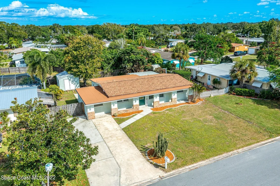 Photo of 2558 Sadler Lane
