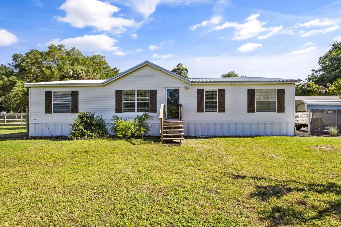 Photo of 2373 Parrish Road