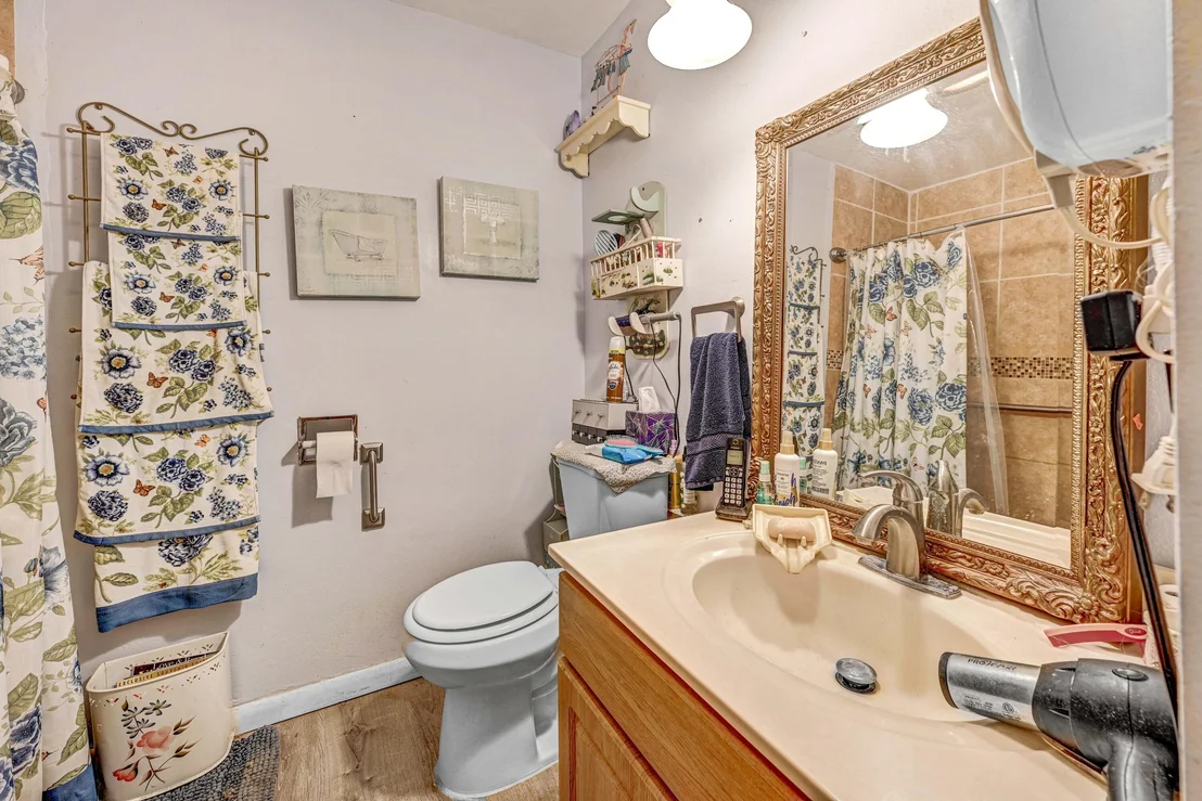 Photo of 113 Hibiscus Street