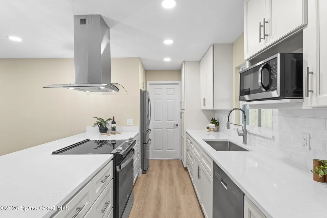 Photo of 3660 Longbow Road