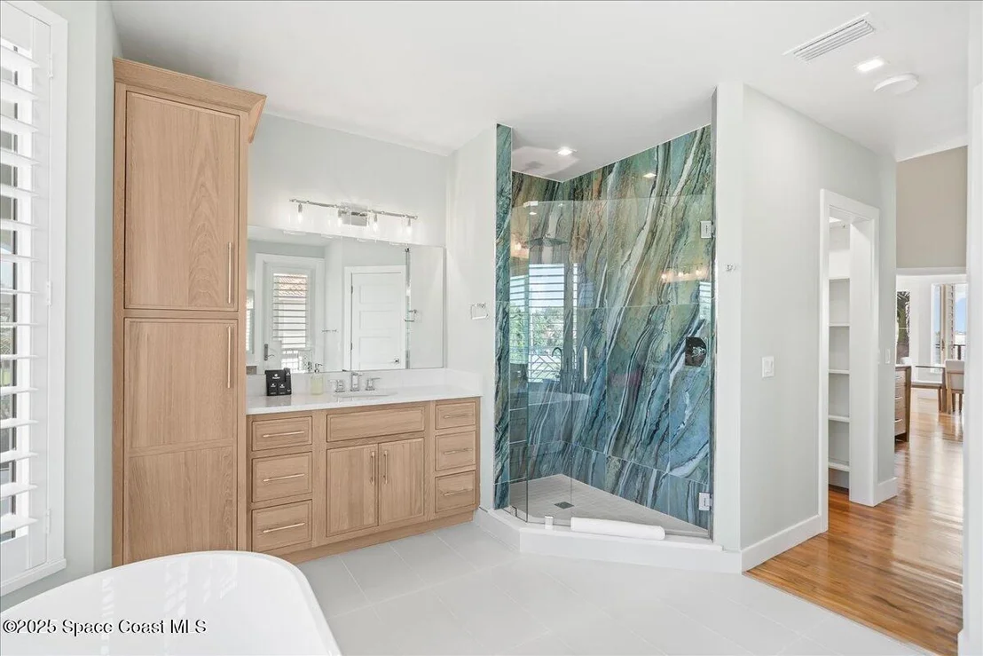 Photo of 182 Bayshore Drive
