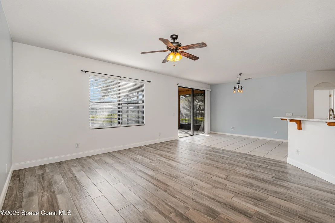 Photo of 1123 Bolle Circle