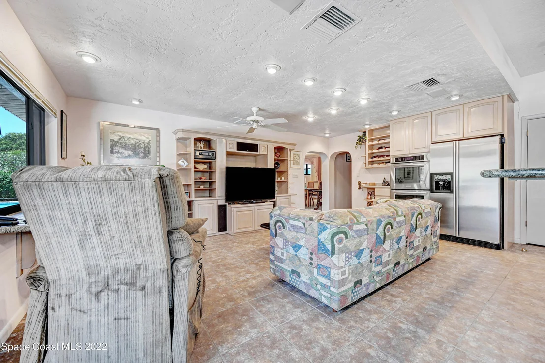 Photo of 1102 Cheyenne Drive