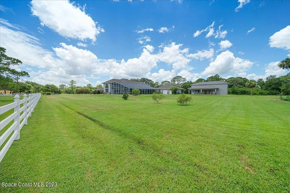 Photo of 4650 Rayburn Road