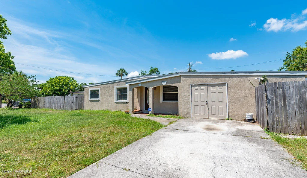 Photo of 28 W Azalea Circle