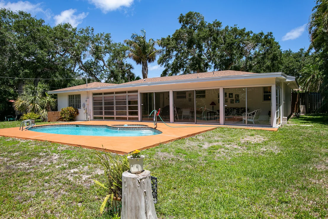 Photo of 702 Banyan Road