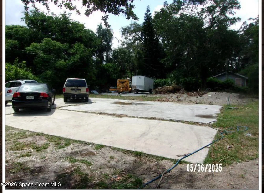 Photo of 2509 Cocoanut Drive