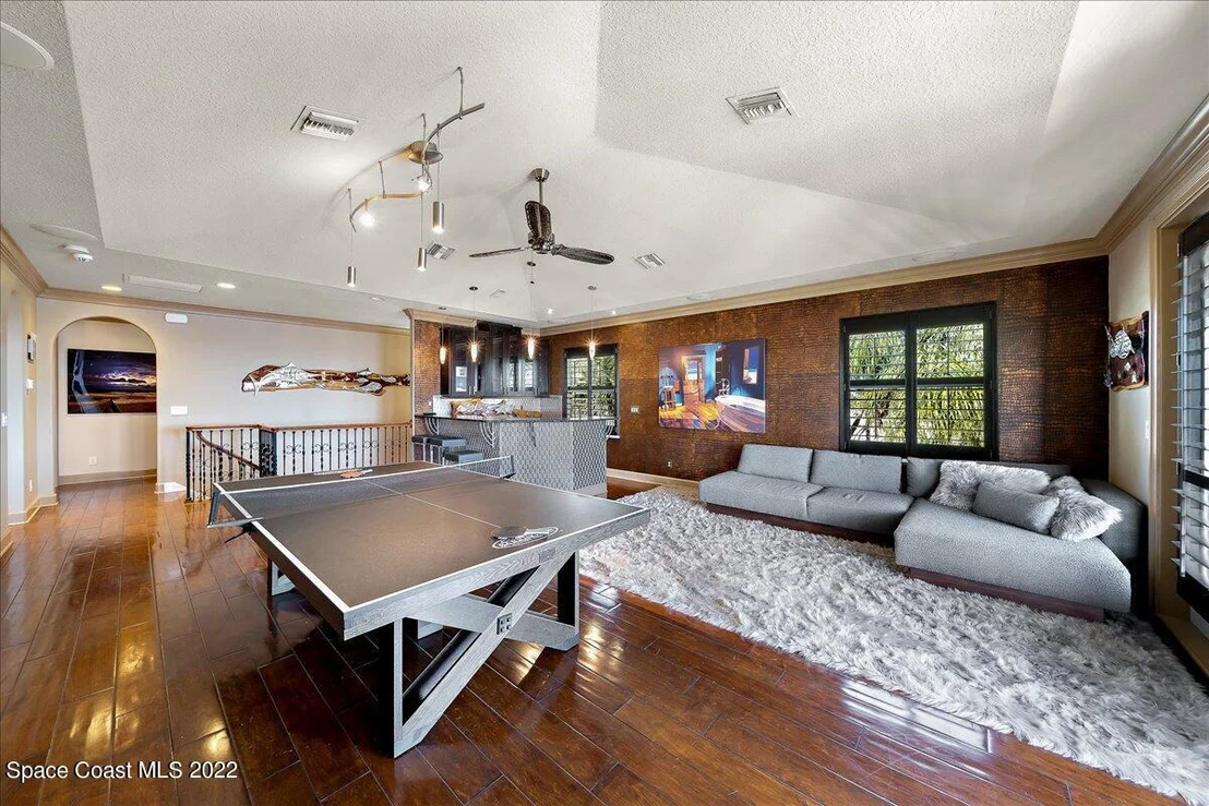 Photo of 671 Indian River Drive