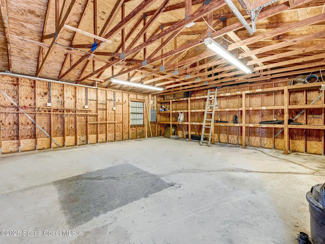 Photo of 6570 Whispering Pines Lane