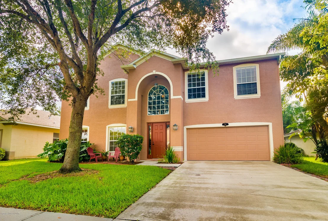 Photo of 981 Hollister Drive