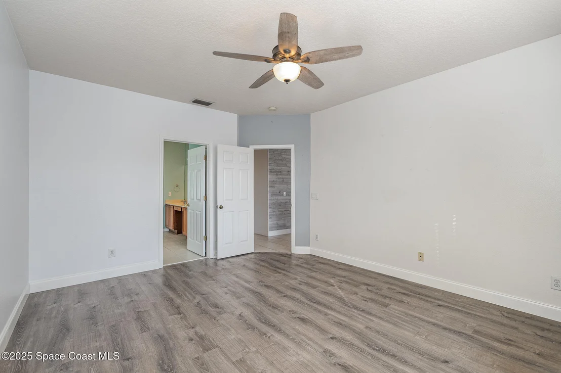 Photo of 1123 Bolle Circle