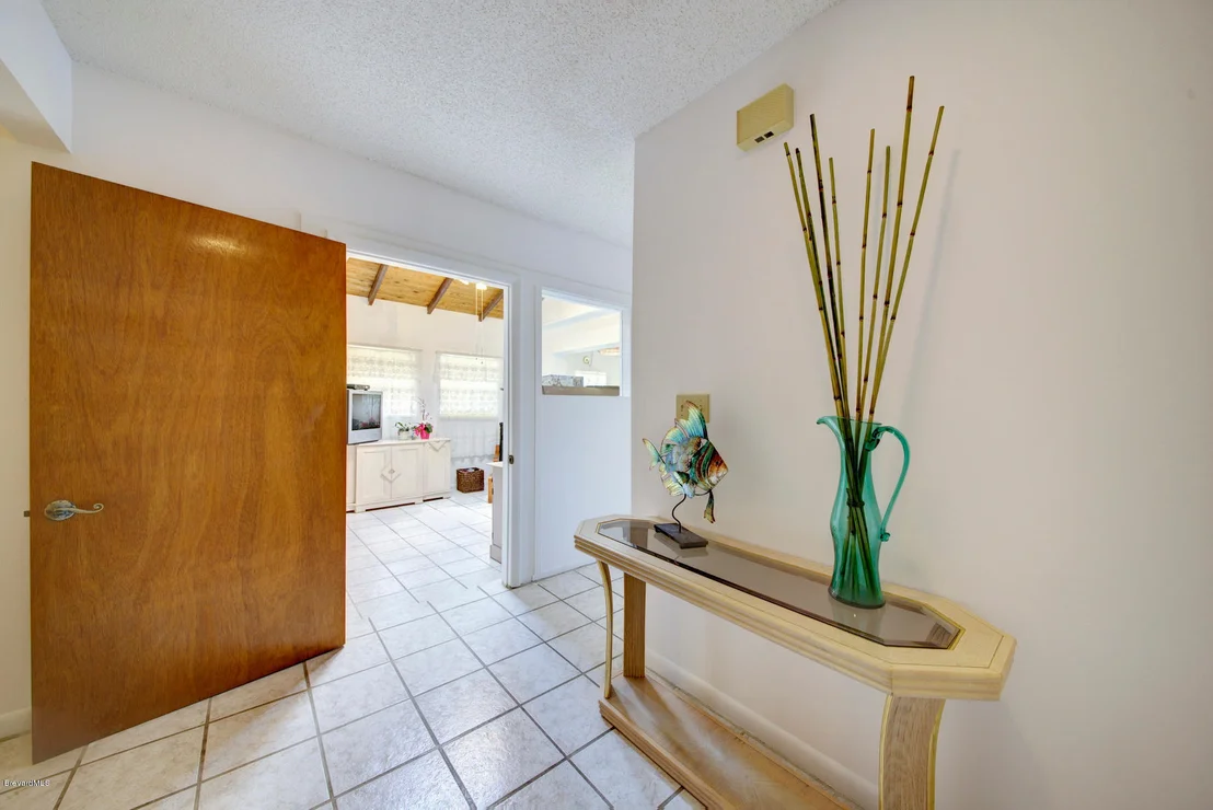 Photo of 441 Myrtlewood Road