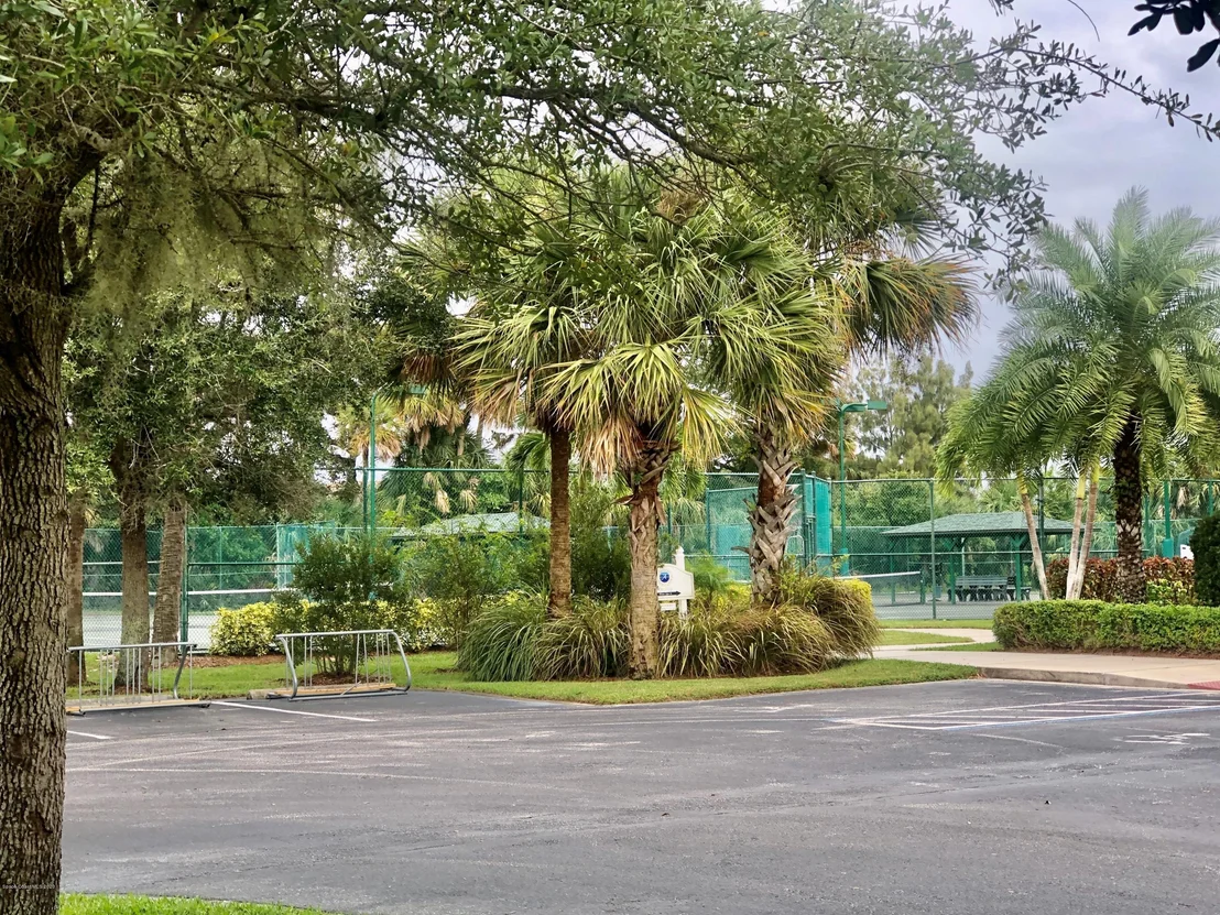 Photo of 130 Whaler Drive