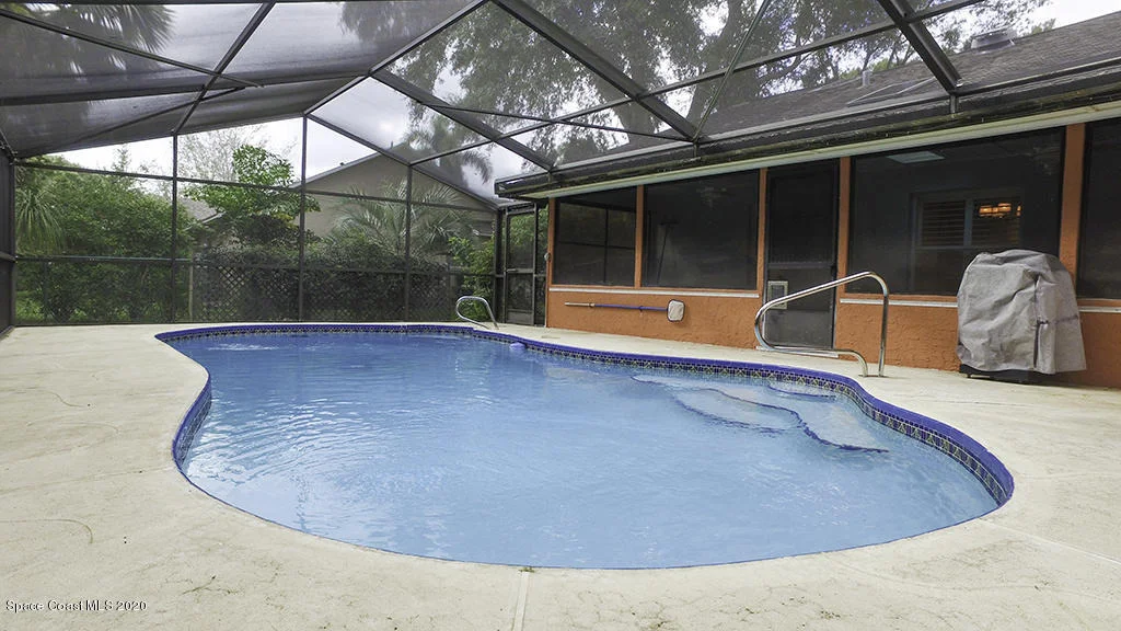 Photo of 214 Jeannie Drive
