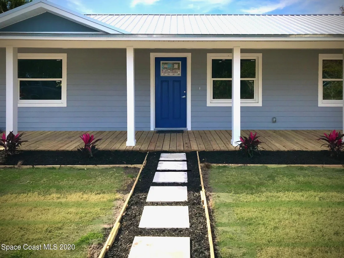 Photo of 515 Coral Drive