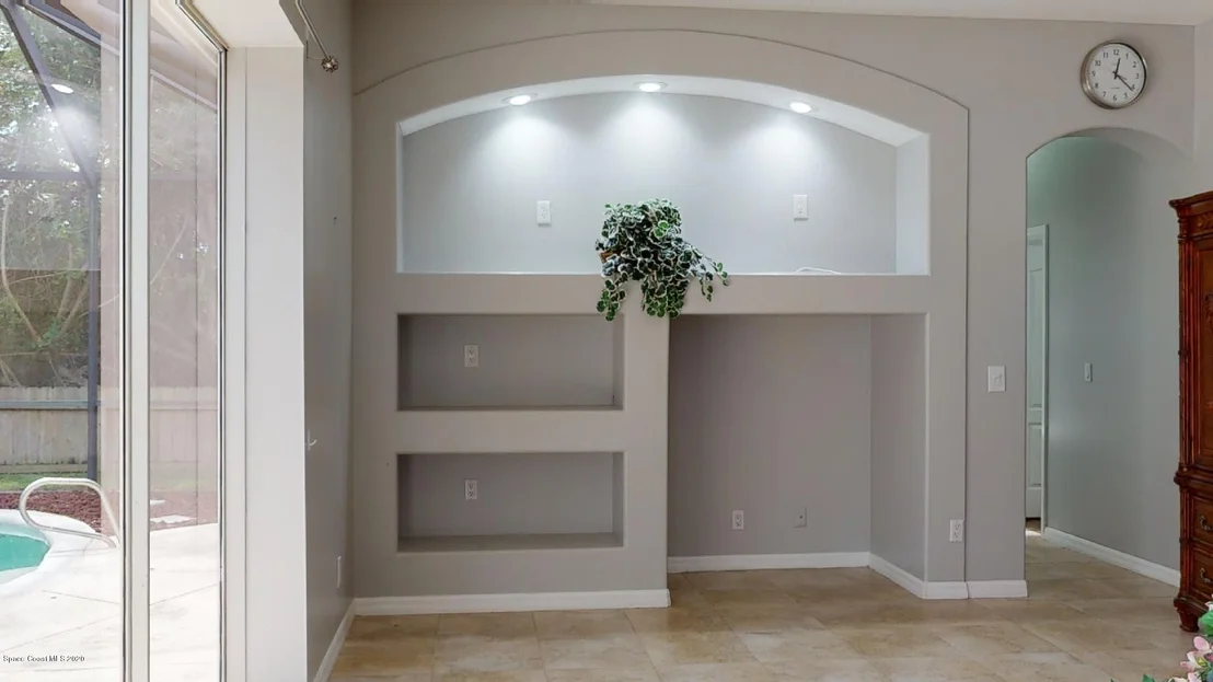 Photo of 5755 Newbury Circle