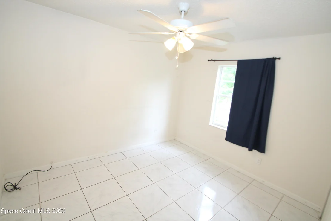 Photo of 1802 Pace Drive NW
