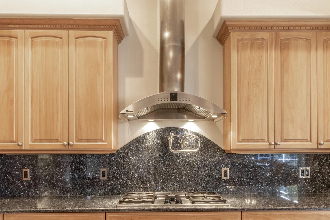 Photo of 814 Chatsworth Drive
