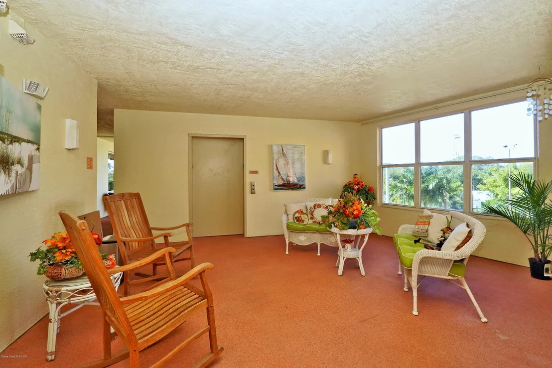 Photo of Unit 404 at 104 Riverside Drive