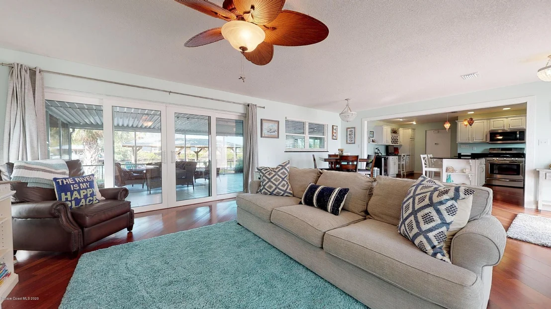 Photo of 420 Thrush Drive