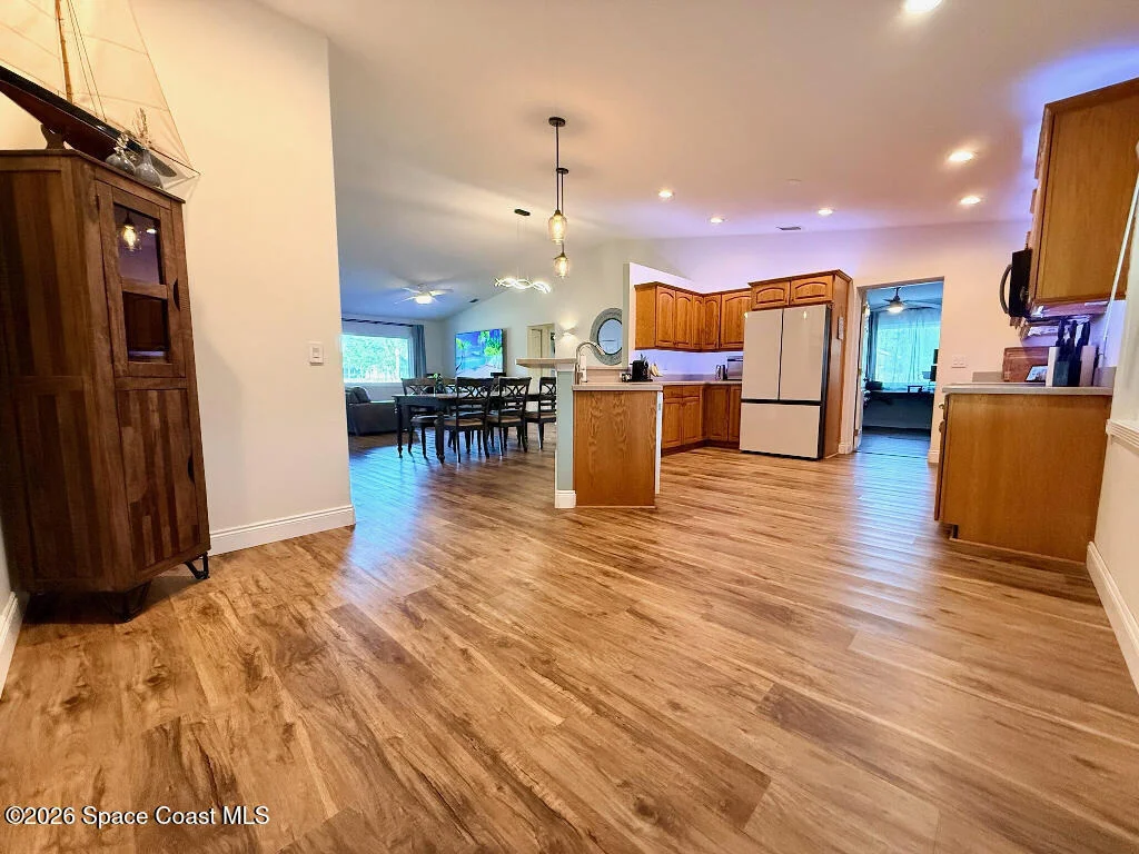 Photo of 9010 Central Avenue