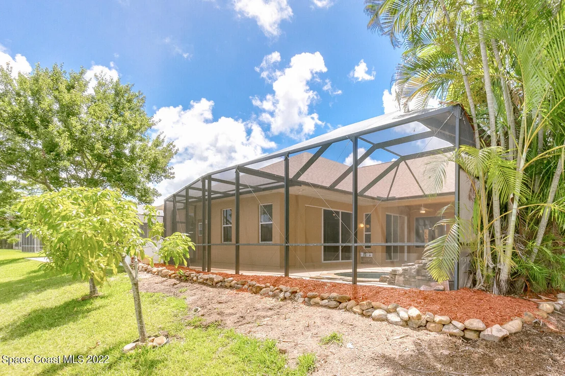Photo of 4707 Alamanda Drive