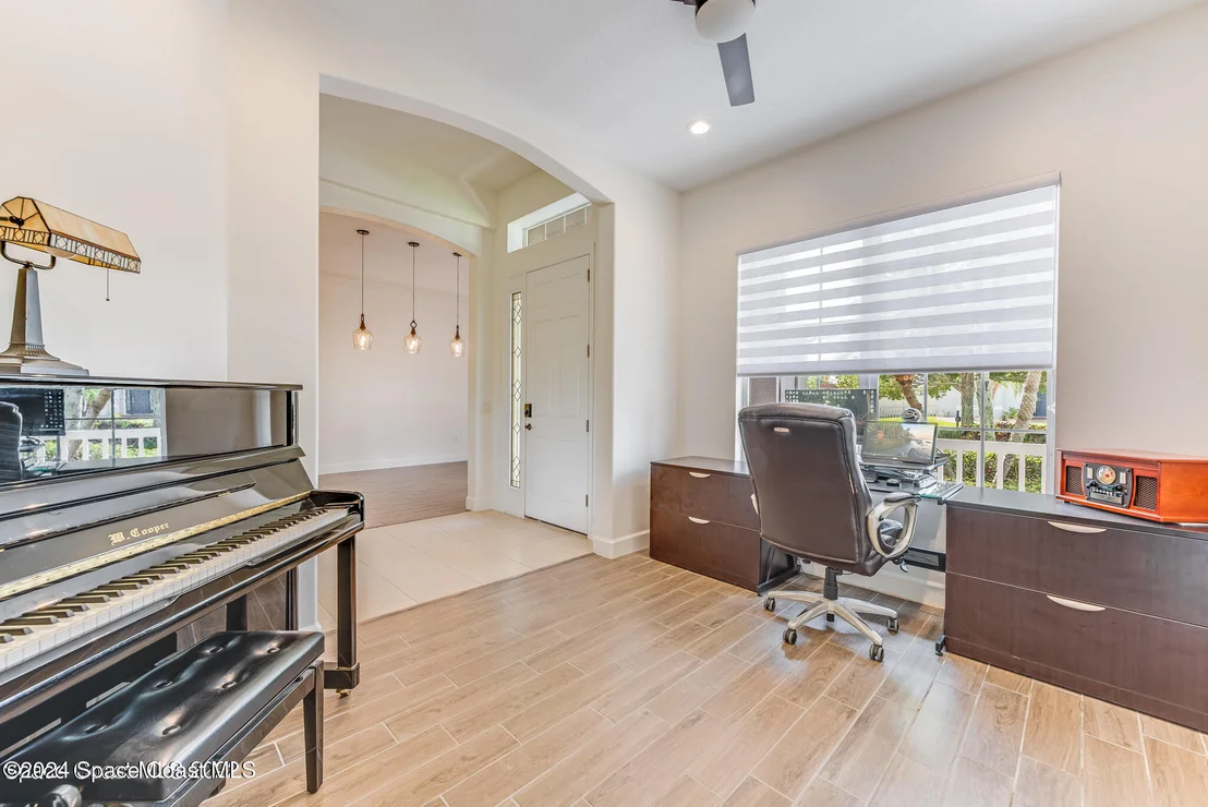 Photo of 5601 Rusack Drive