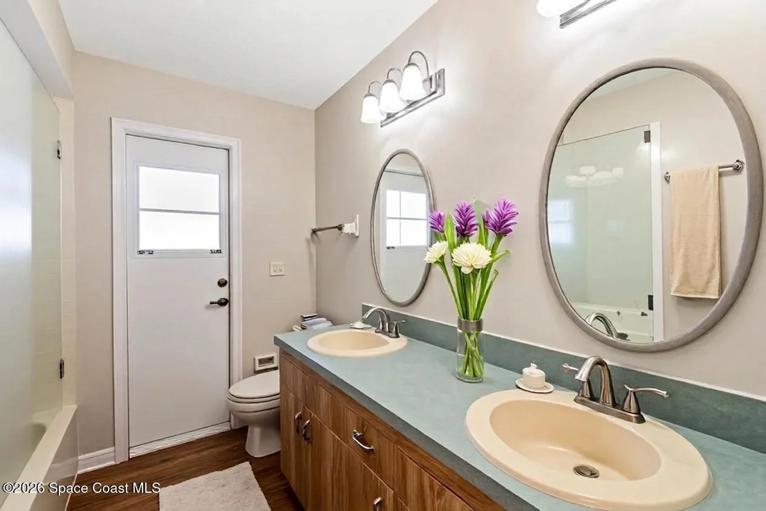 Photo of 2550 Red Maple Place