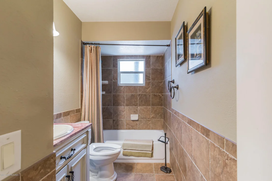 Photo of 804 Gardener Road