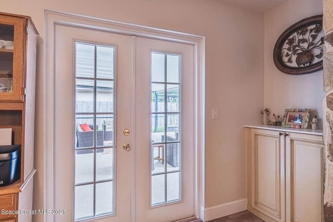 Photo of 845 Berkshire Drive