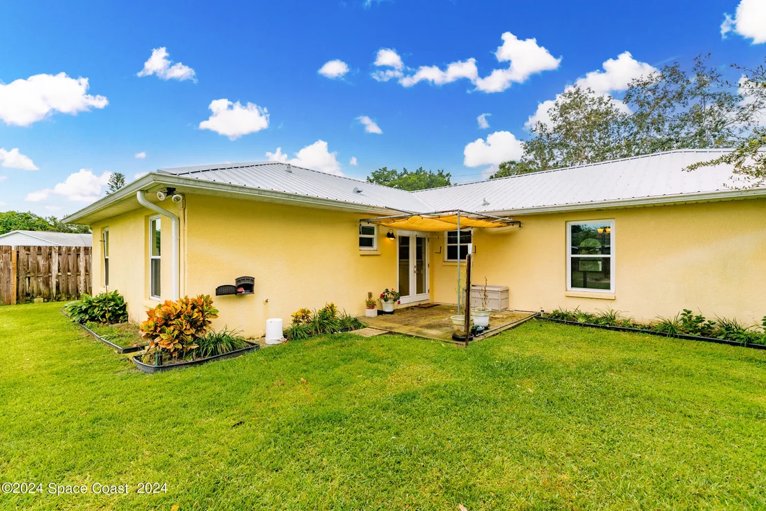 Photo of 4550 Robert Street