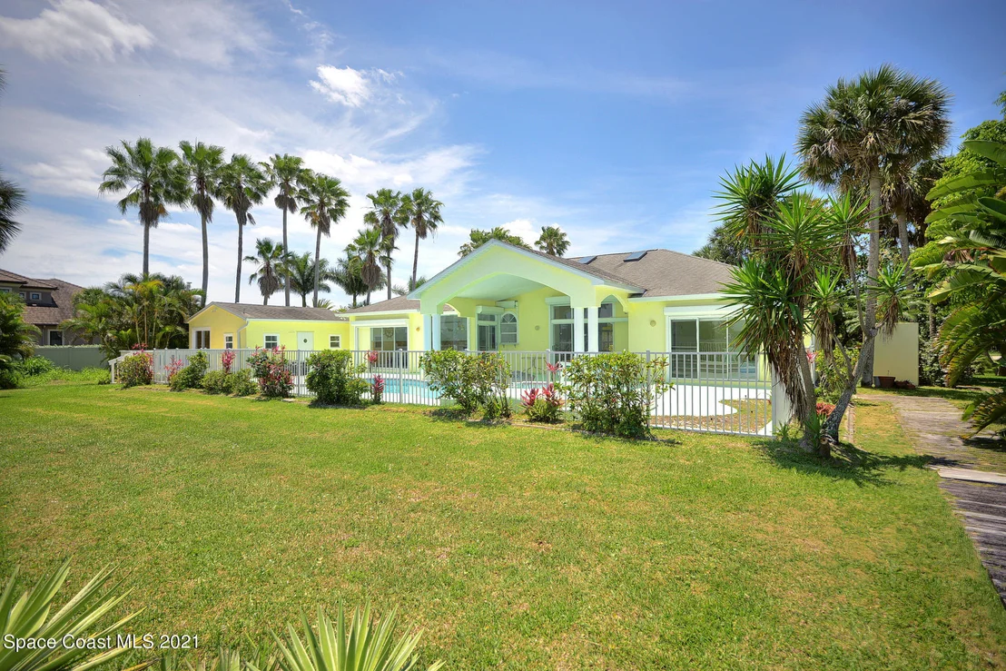 Photo of 5545 Highway 1