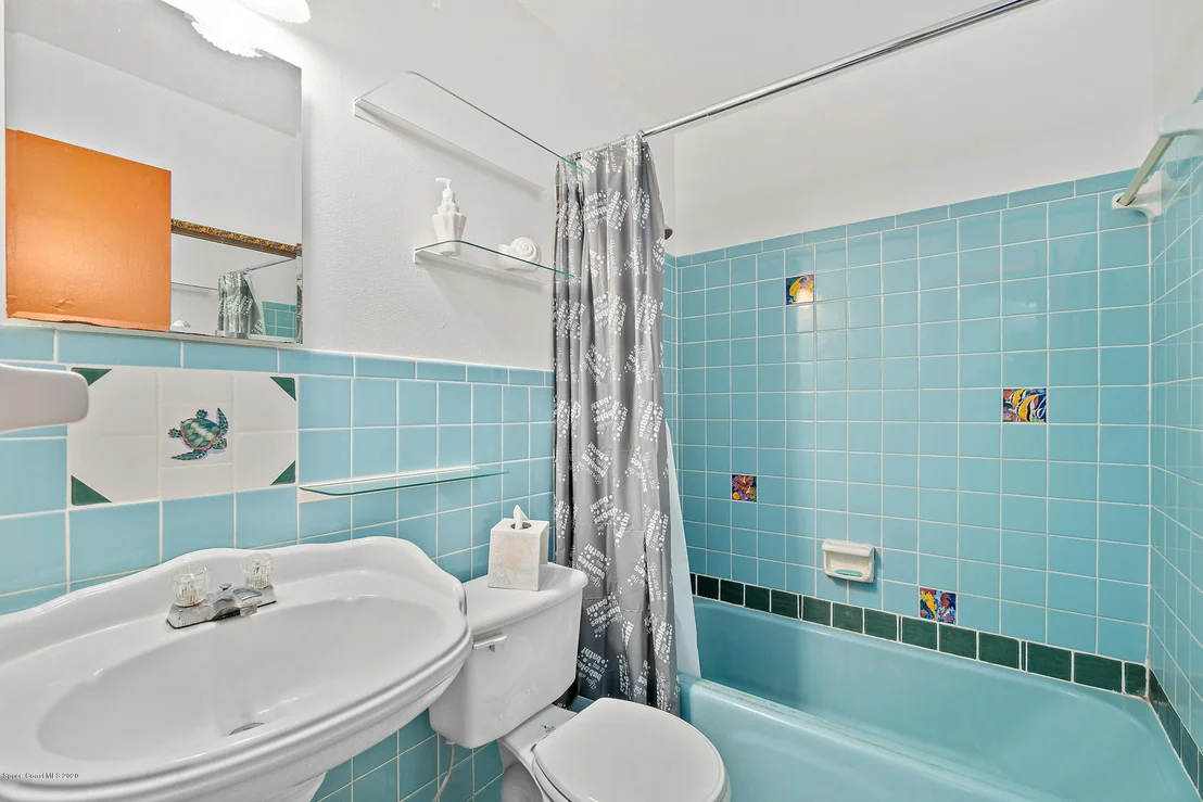 Photo of 1033 Genevieve Avenue