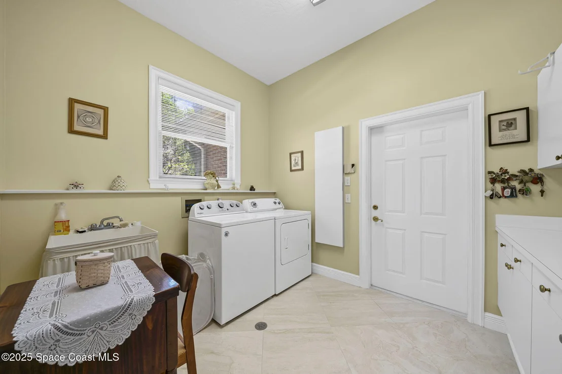 Photo of 1407 Rockledge Drive