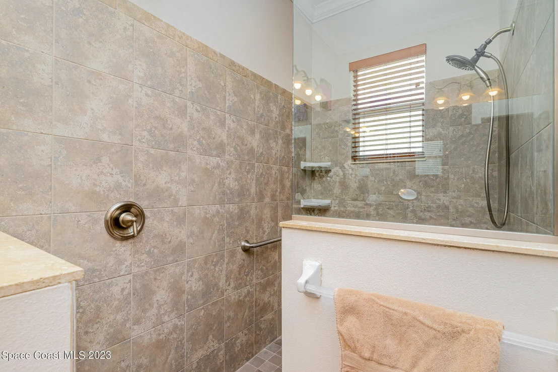 Photo of 543 Heming Way