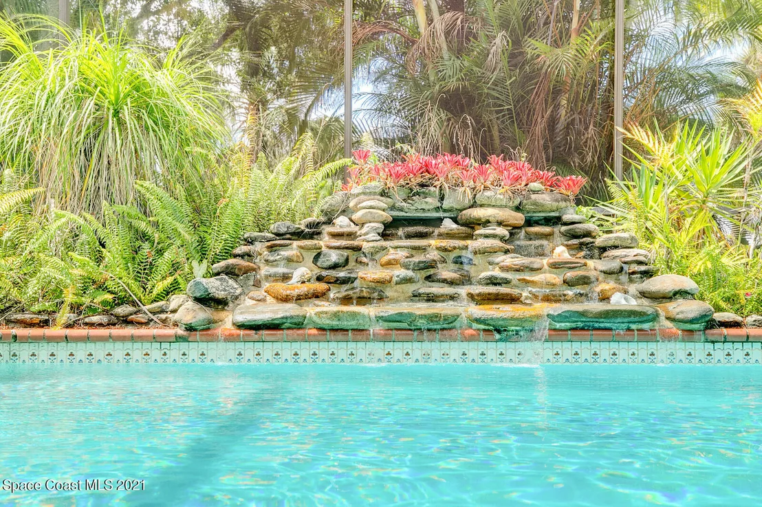 Photo of 7948 Timberlake Drive
