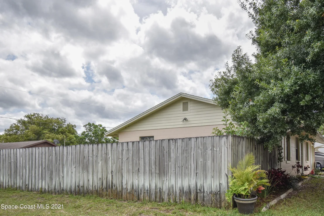 Photo of 4021 Holder Park Drive