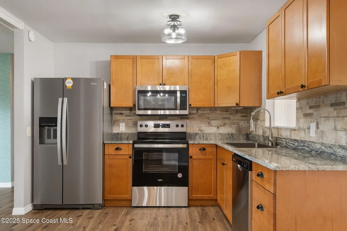 Photo of 620 Clarke Avenue