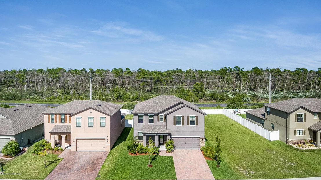 Photo of 1595 Fuji Drive