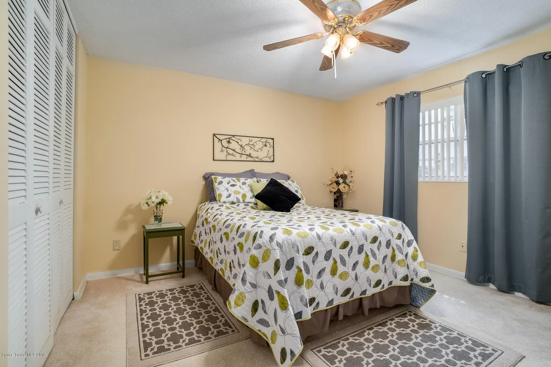 Photo of 933 Bluewater Drive