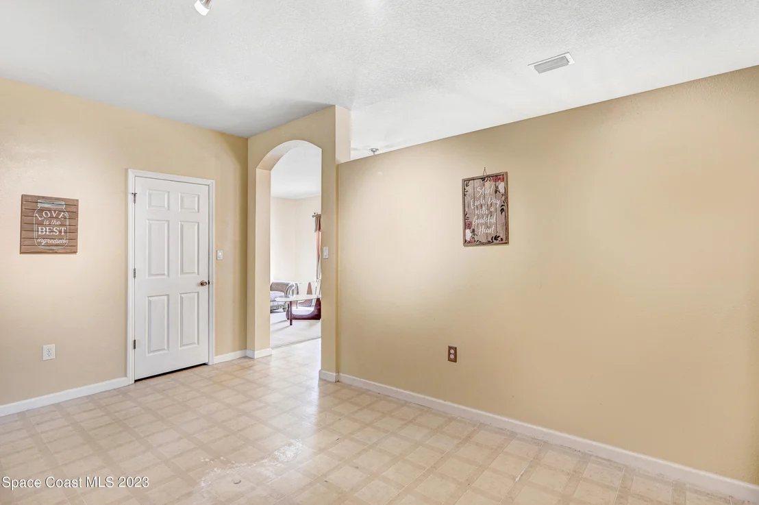 Photo of 6720 Cairo Road