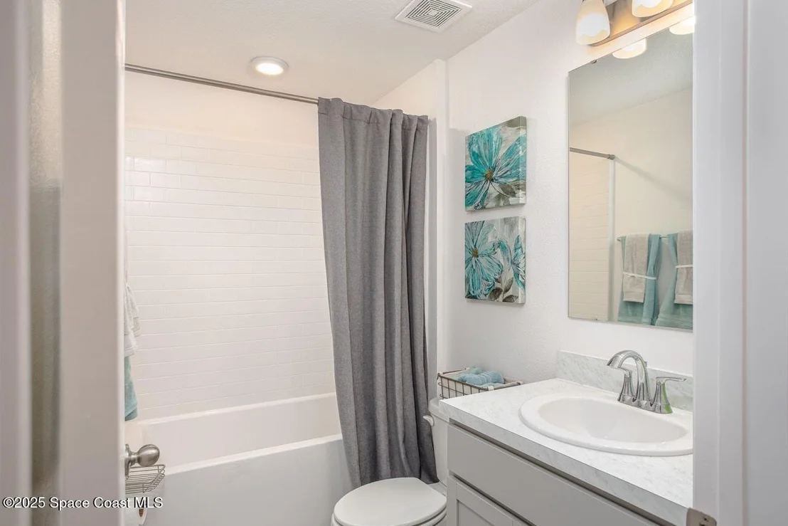 Photo of 1749 Palm Road