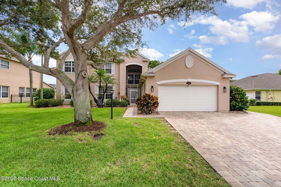 Photo of 330 Chennault Lane