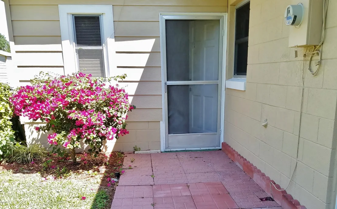 Photo of 4570 Jenny Lind Drive
