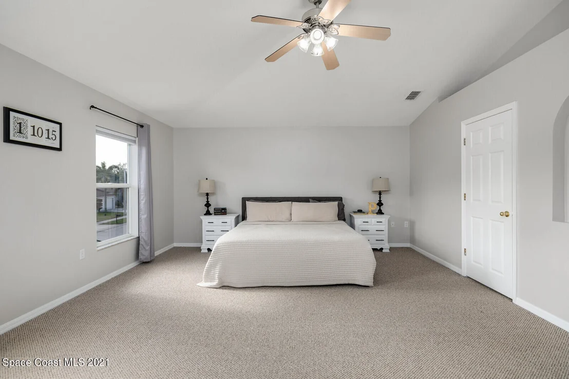 Photo of 3996 Four Lakes Drive