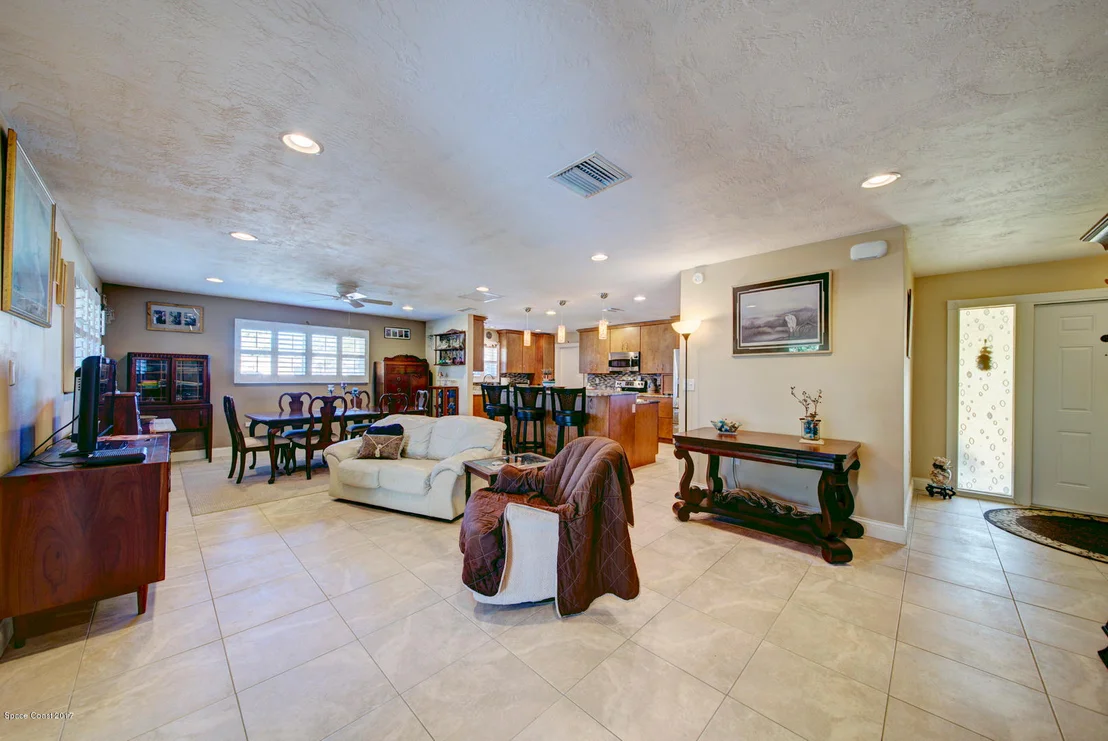 Photo of 309 Ibis Lane