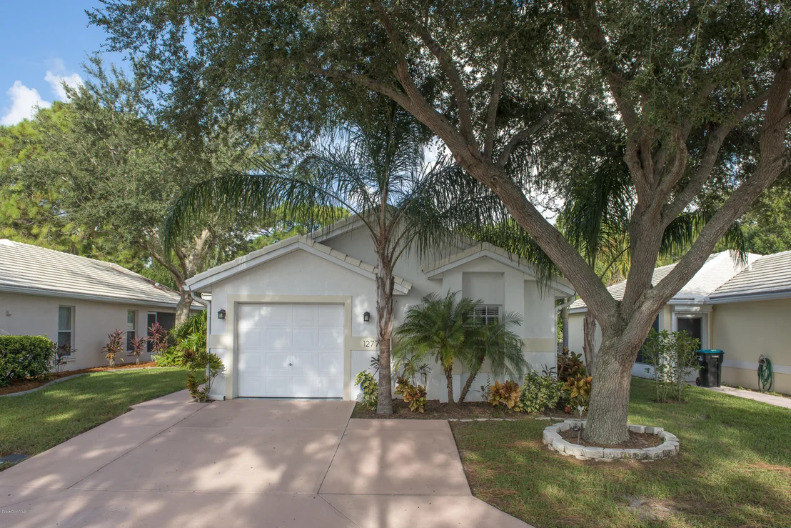 Photo of 1277 Goldenrod Circle NE